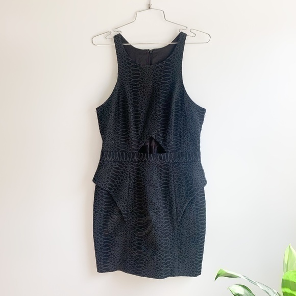 JAYGODFREY Dresses & Skirts - Jay Godfrey Black Snakeskin Mini Dress sz 8